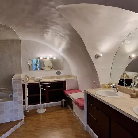 Demeure De La Baronne Vezenobres